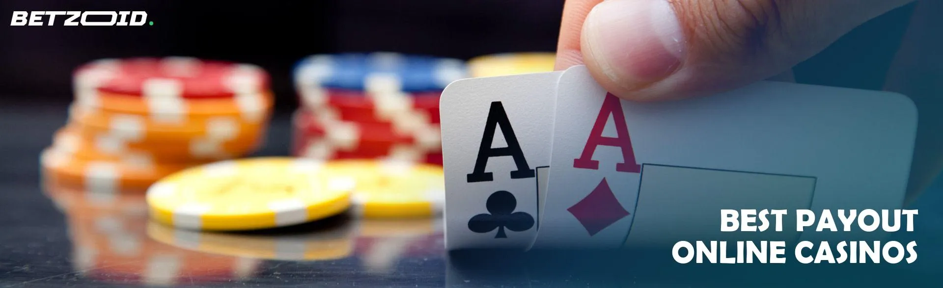 The player holds cards on the background of casino chips.